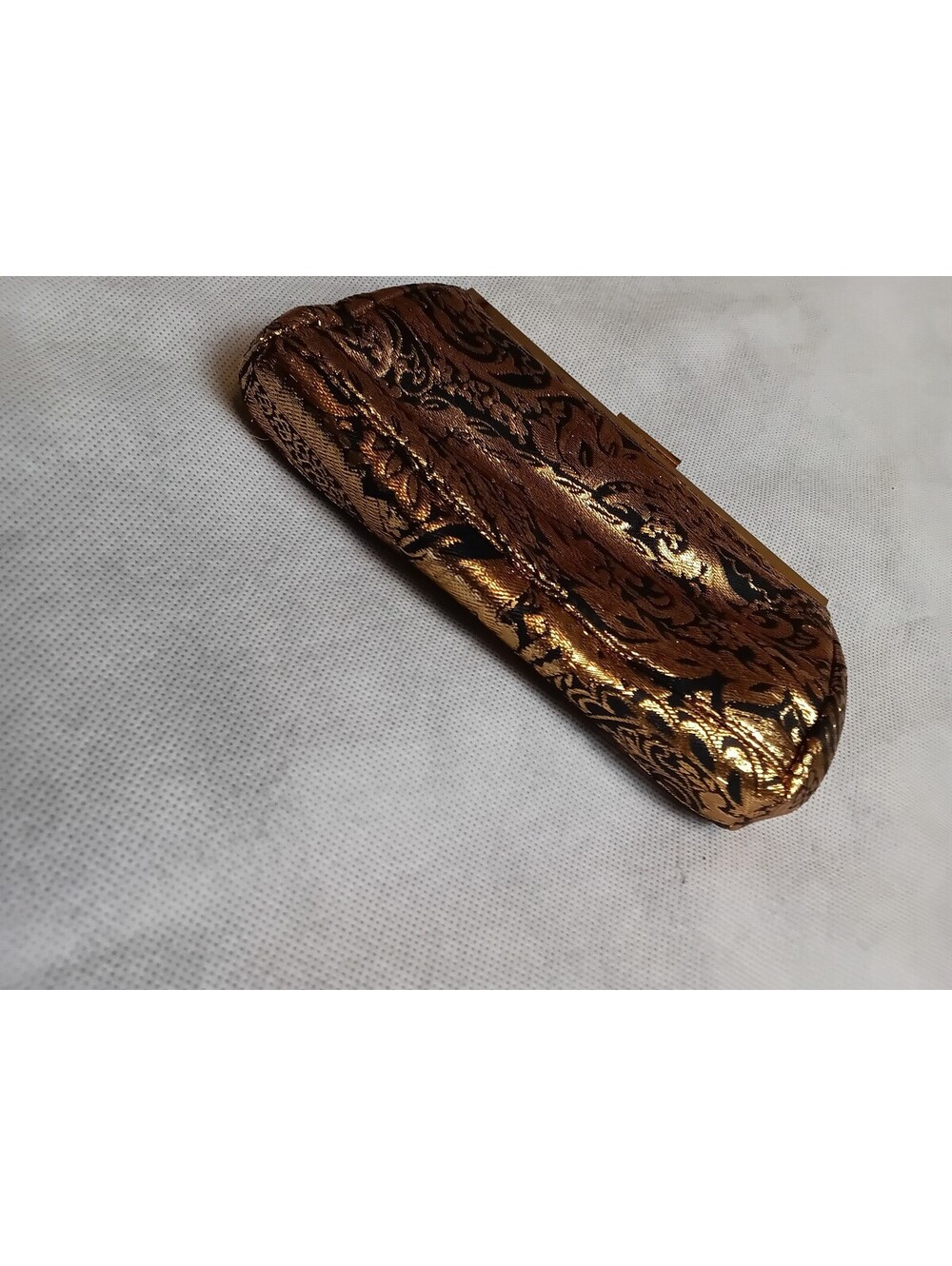 Estee Lauder Gold Black Brocade Evening Clutch Small Gold Metallic Bar Frame - Picture 6 of 14
